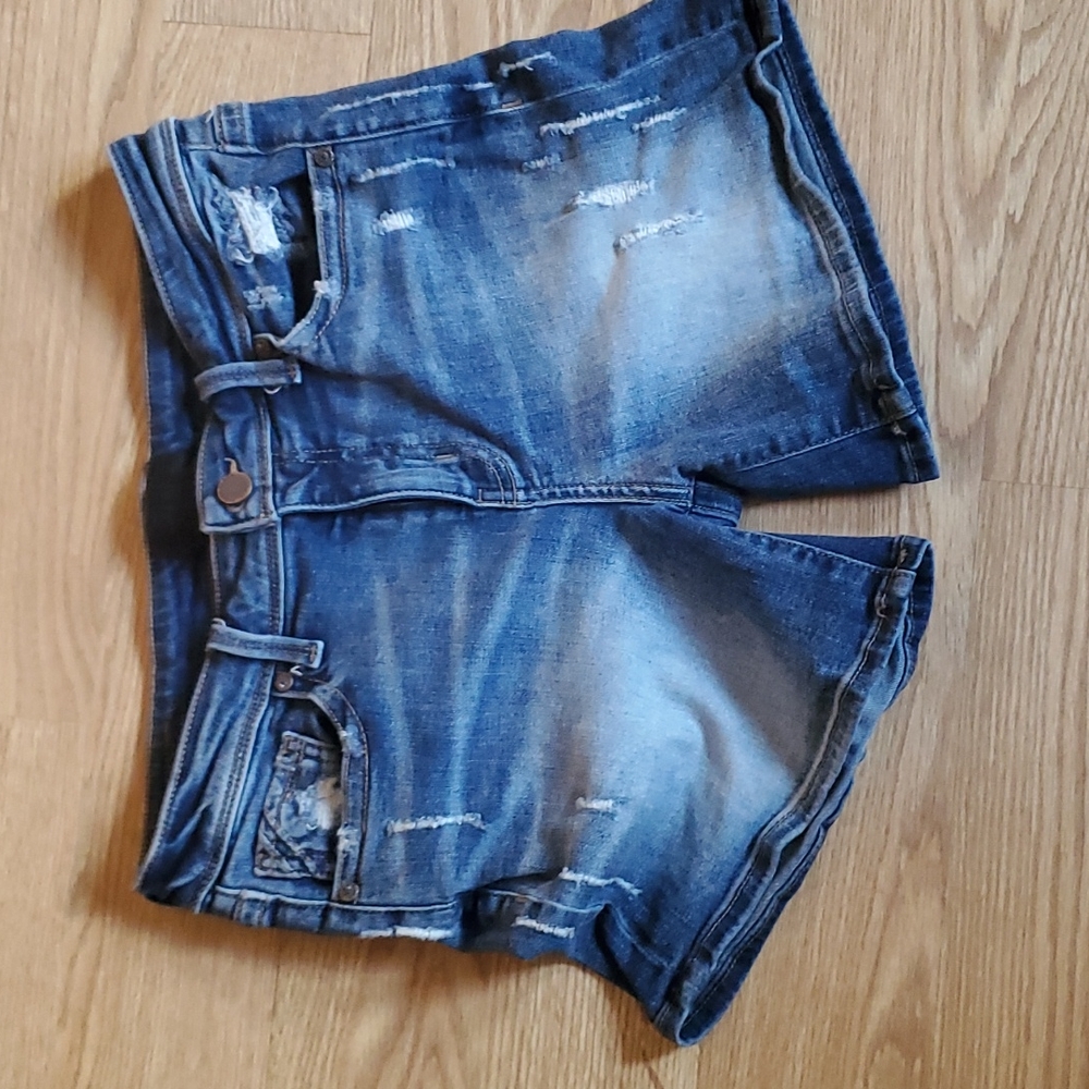 Buckle Black Jean shorts